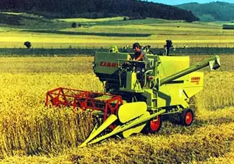 Claas Compact 30 Opinie