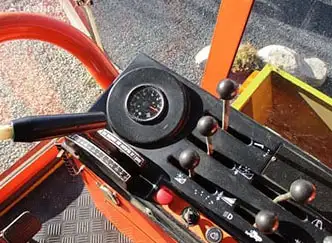 Dronningborg D 7000 Specyfikacja