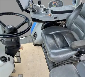 New-Holland-T8.275